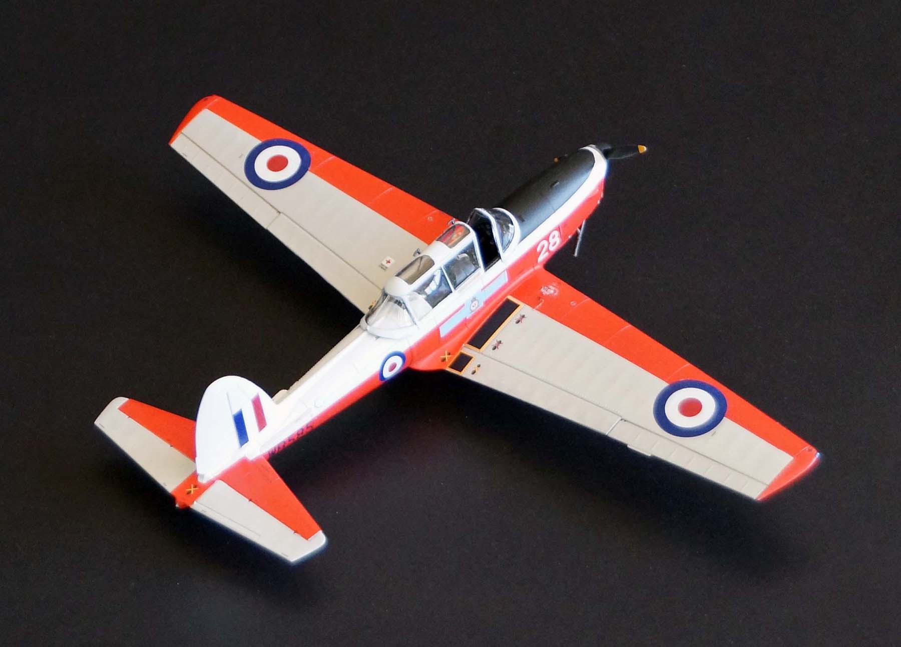 Airfix 4105 1/48 Chipmunk T.10 Build Image 12