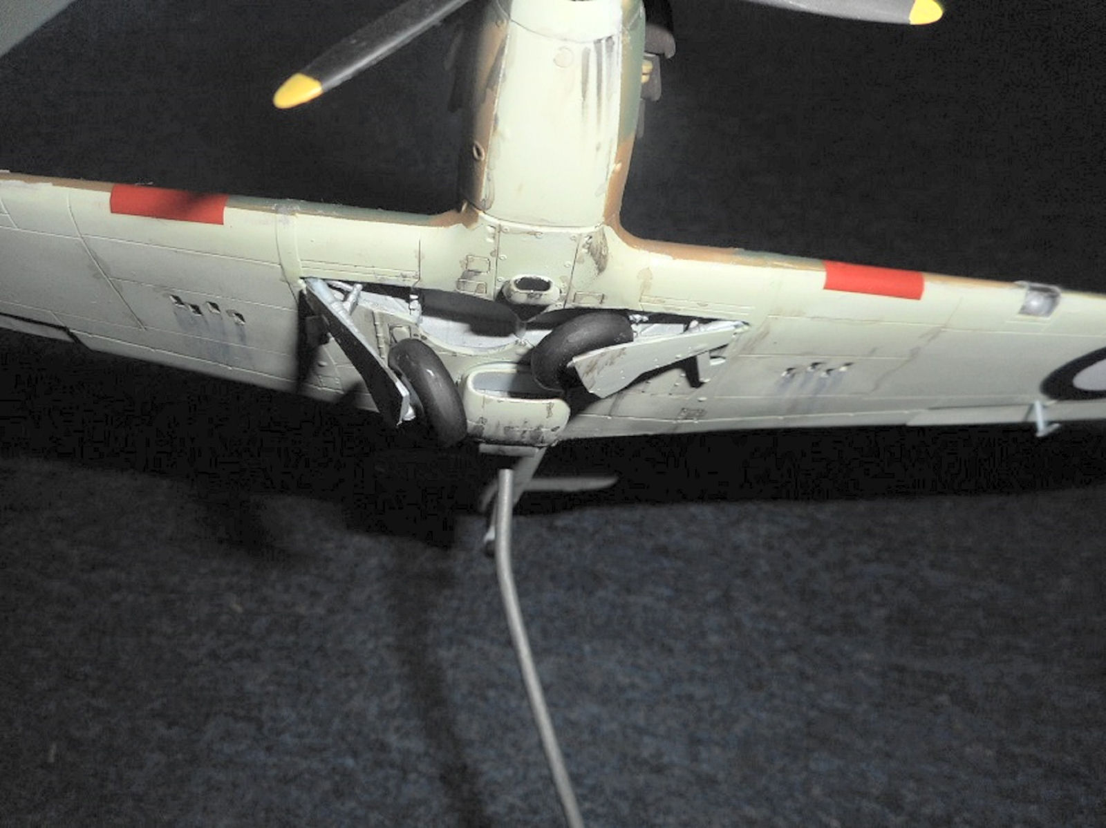 Airfix 5127 1/48 Hurricane Mk.I Build Image 07