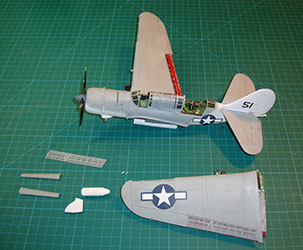 SB2C-4E