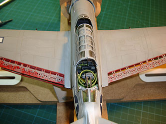 SB2C-4E