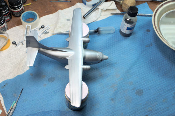 Amodel 1/144 HC-123B Provider