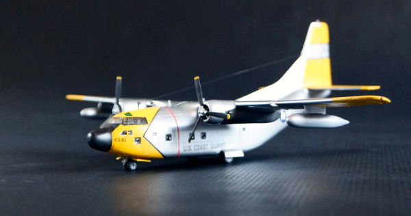 Amodel 1/144 HC-123B Provider