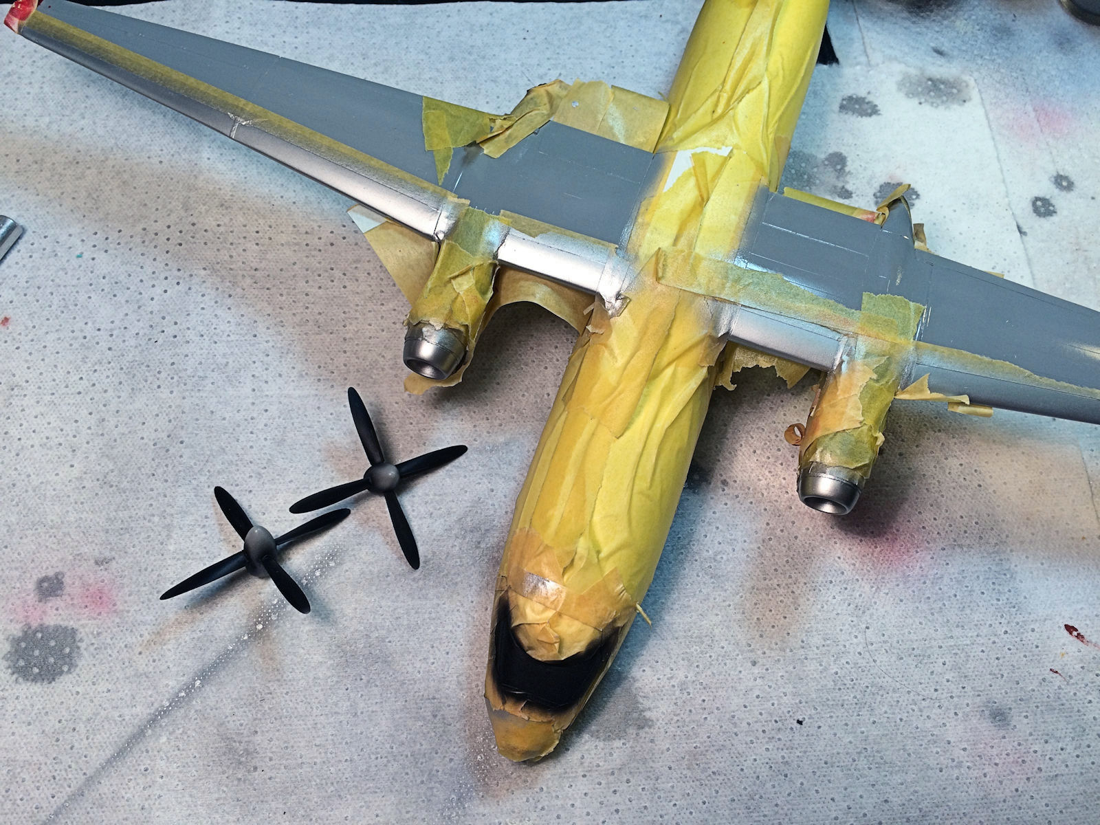Amodel 72160 1/72 An-24T Coke Build Image 32