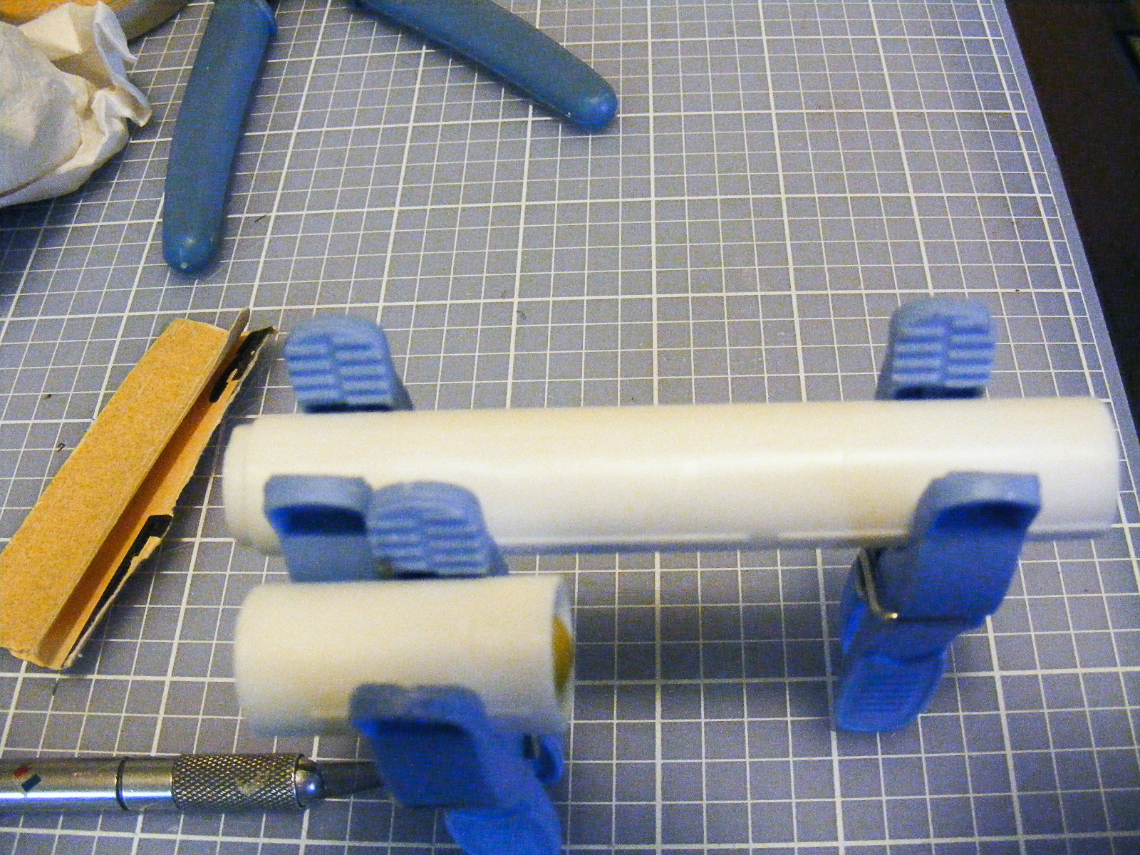 AMT 0700 1/200 Man in Space Build Image 11