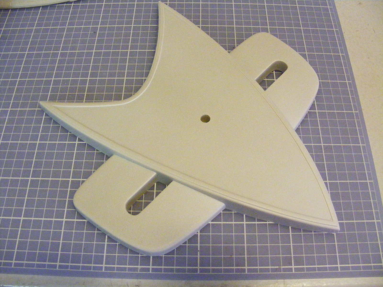 AMT 0853 1/1400 USS Enterprise NCC-1701E Build Image 01