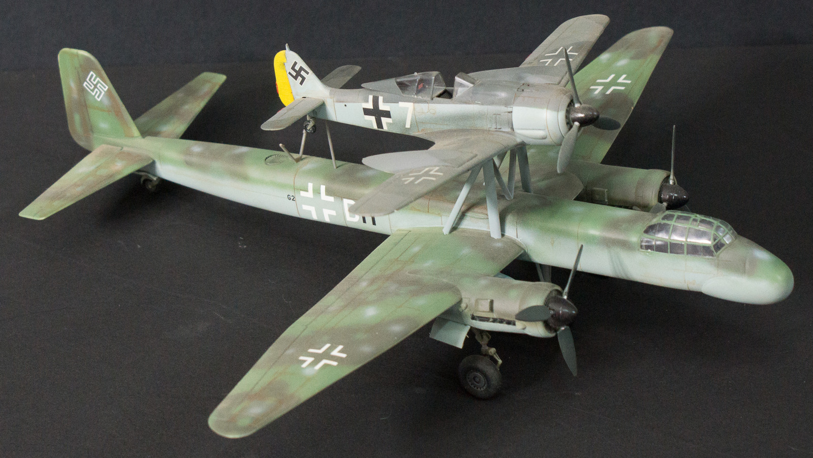 AMT 729206 1/72 Ju 88H-4 Fuhrungsmachine Build Image 04