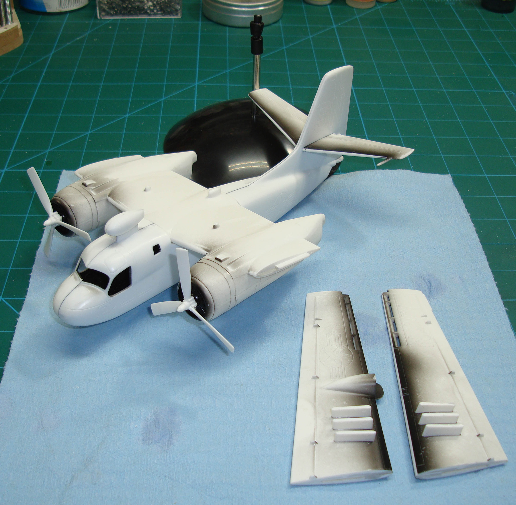 Atlantis 1/54 S2F Hunter Killer Build Image 03