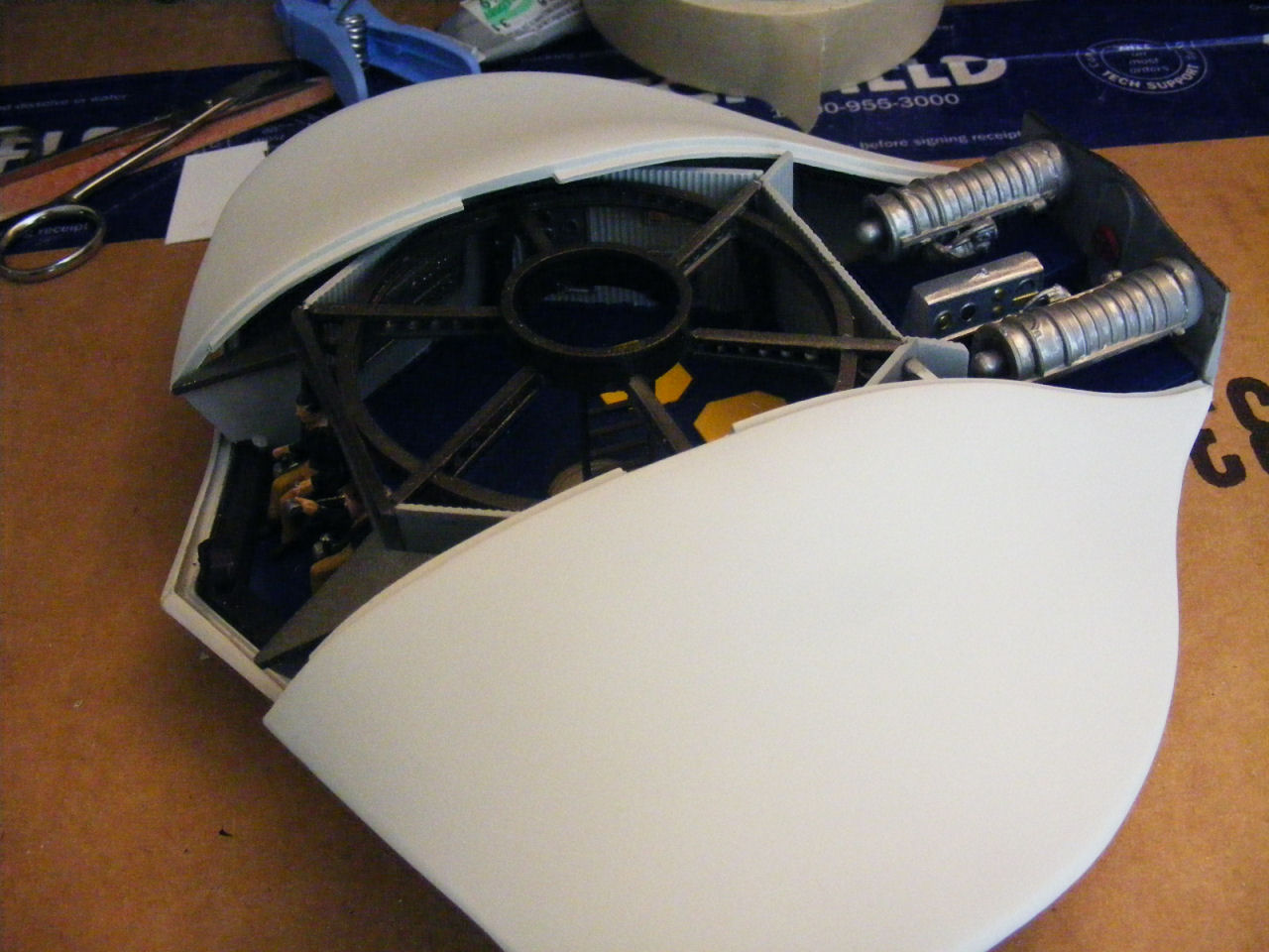 Aurora 254 1/60 Flying Sub Restoration Build Image 13