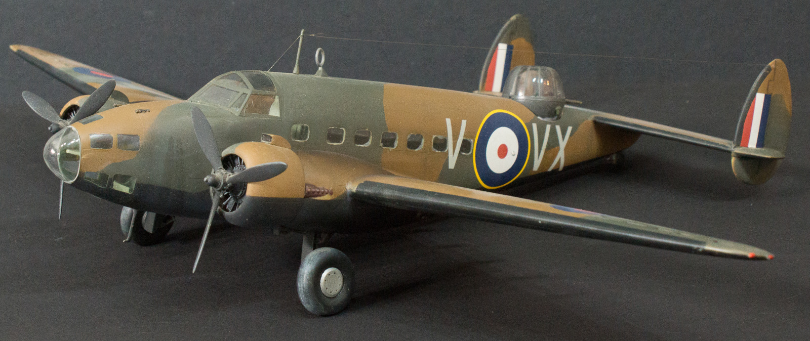 Classic Airframes 0448 1/48 Lockheed Hudson Mk.I Build Image 24