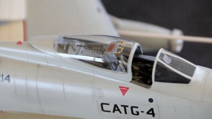 FJ-4