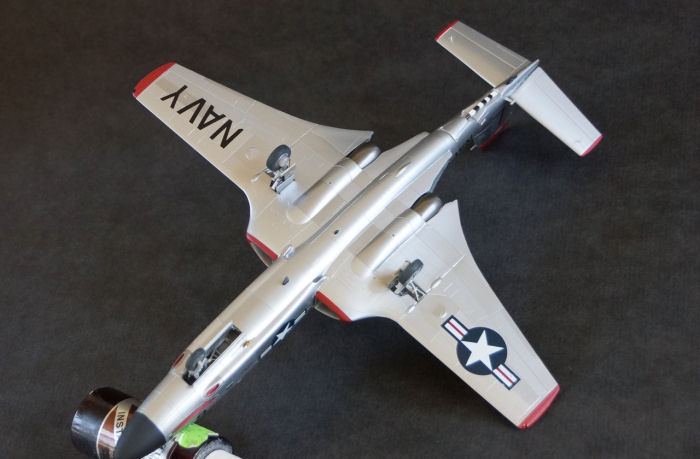 F2H-3