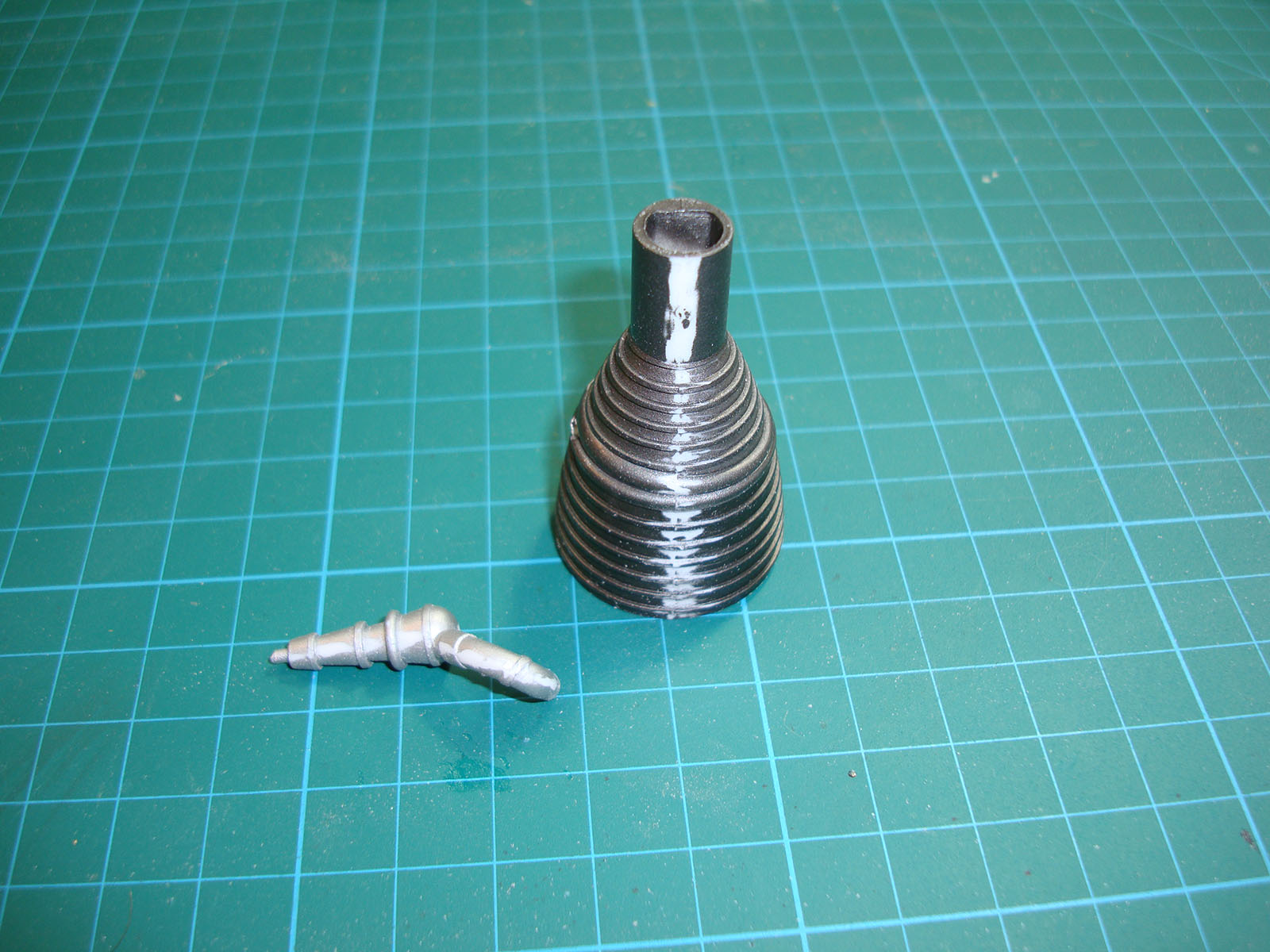 DML 1/72 Saturn V Build Image 20