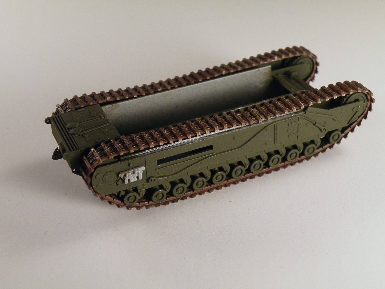 DML 1/72 Churchill Mk.IV Build Image 06