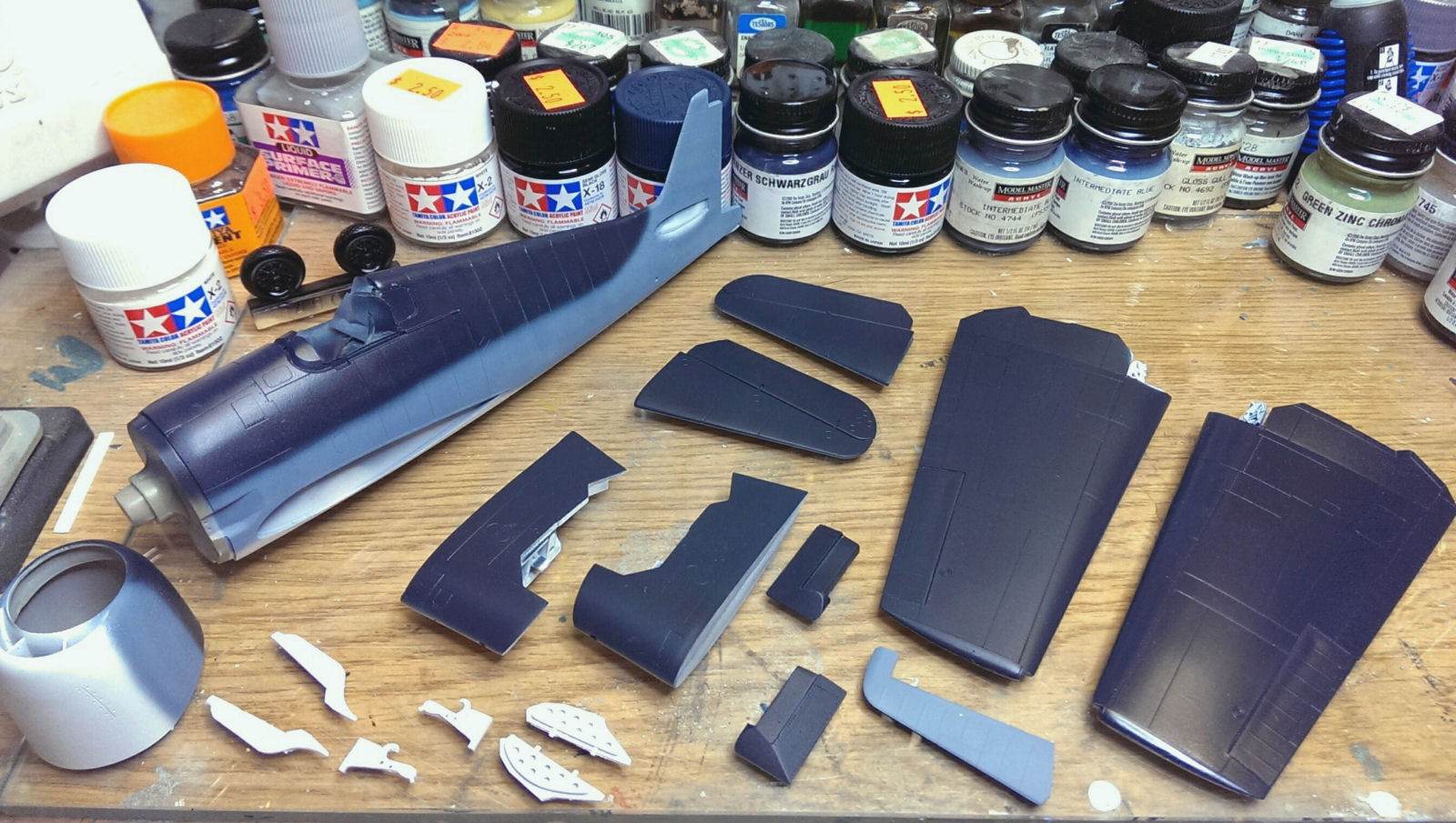 Eduard 8221 1/48 F6F-5 Hellcat (Early) Build Image 03