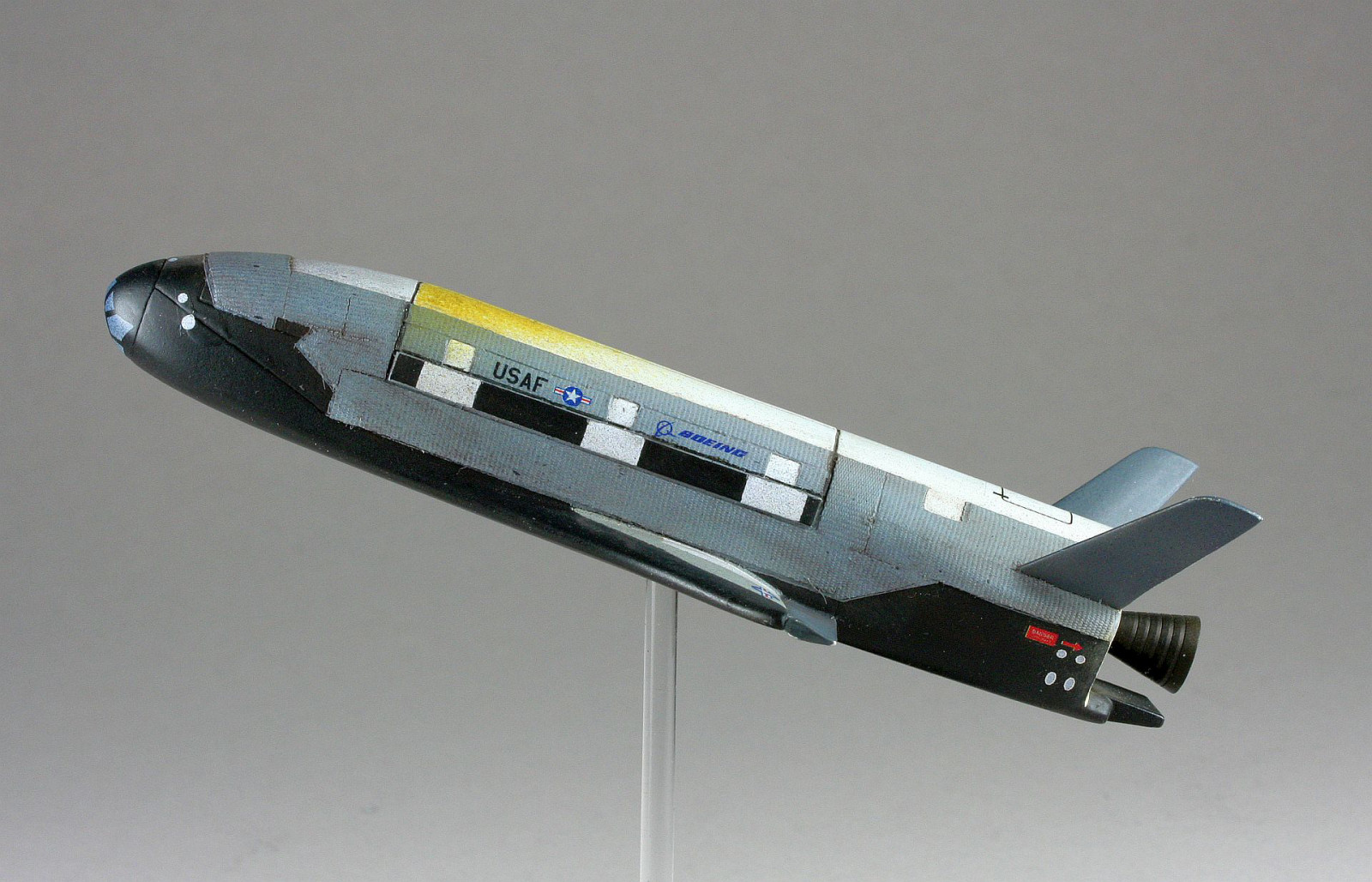 Fantastic Plastic 1/72 X-37B Quick Build Image 07