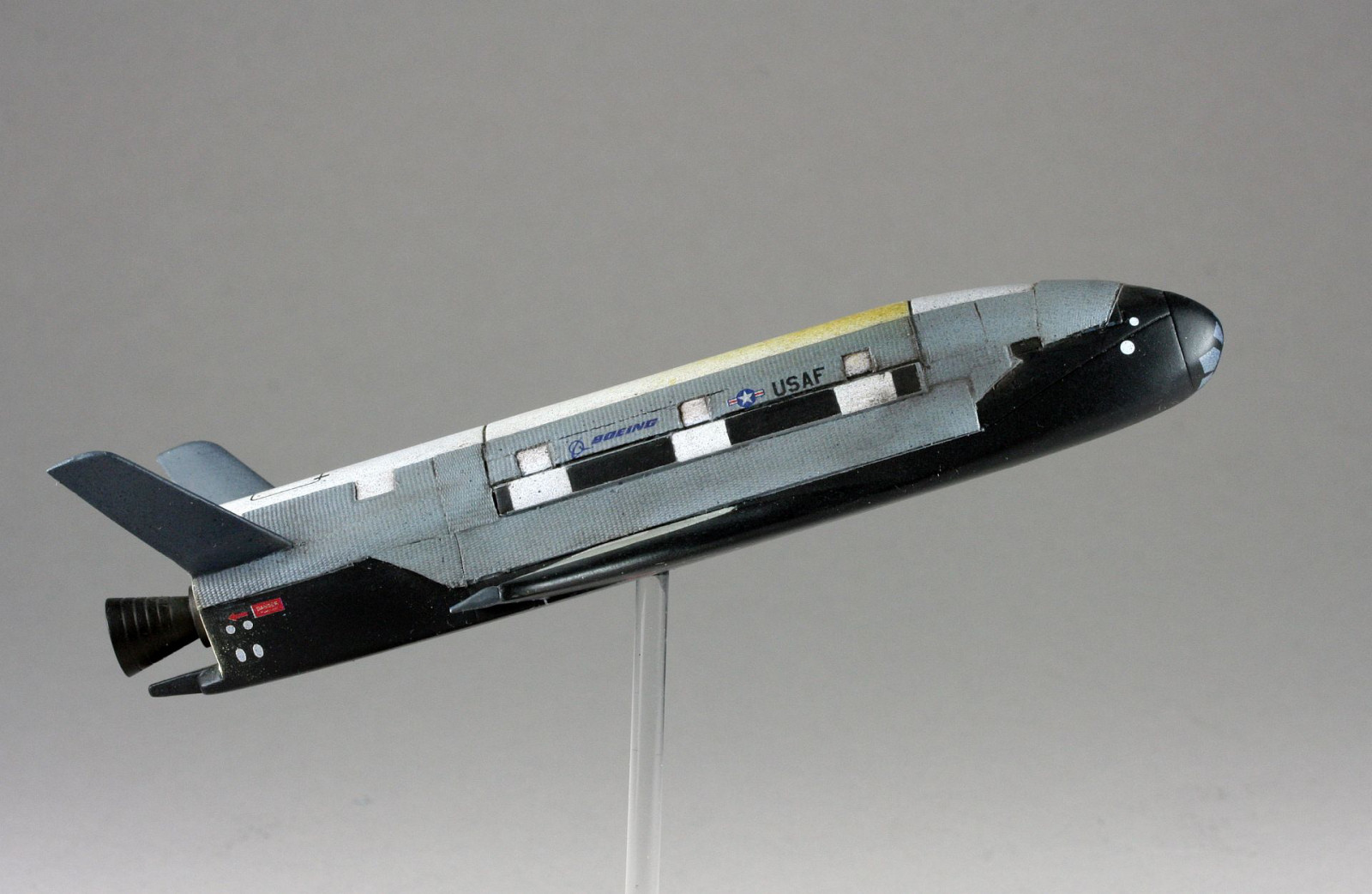 Fantastic Plastic 1/72 X-37B Quick Build Image 09