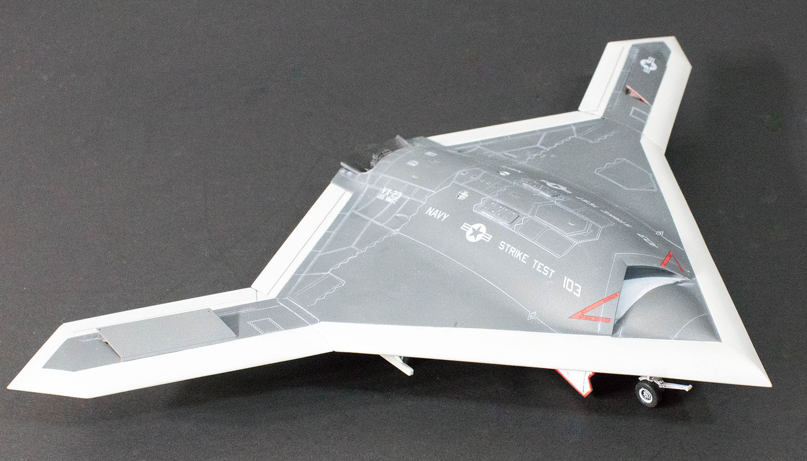 Freedom Models 18001 1/48 MQ-47 (X-47B) Build Image 13