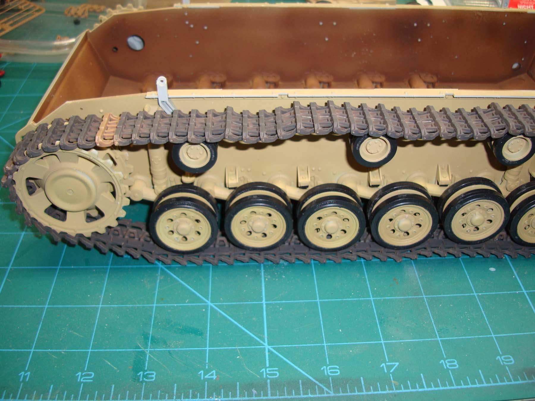 Gallery Models 1/16 StuG III Ausf.G Build Image