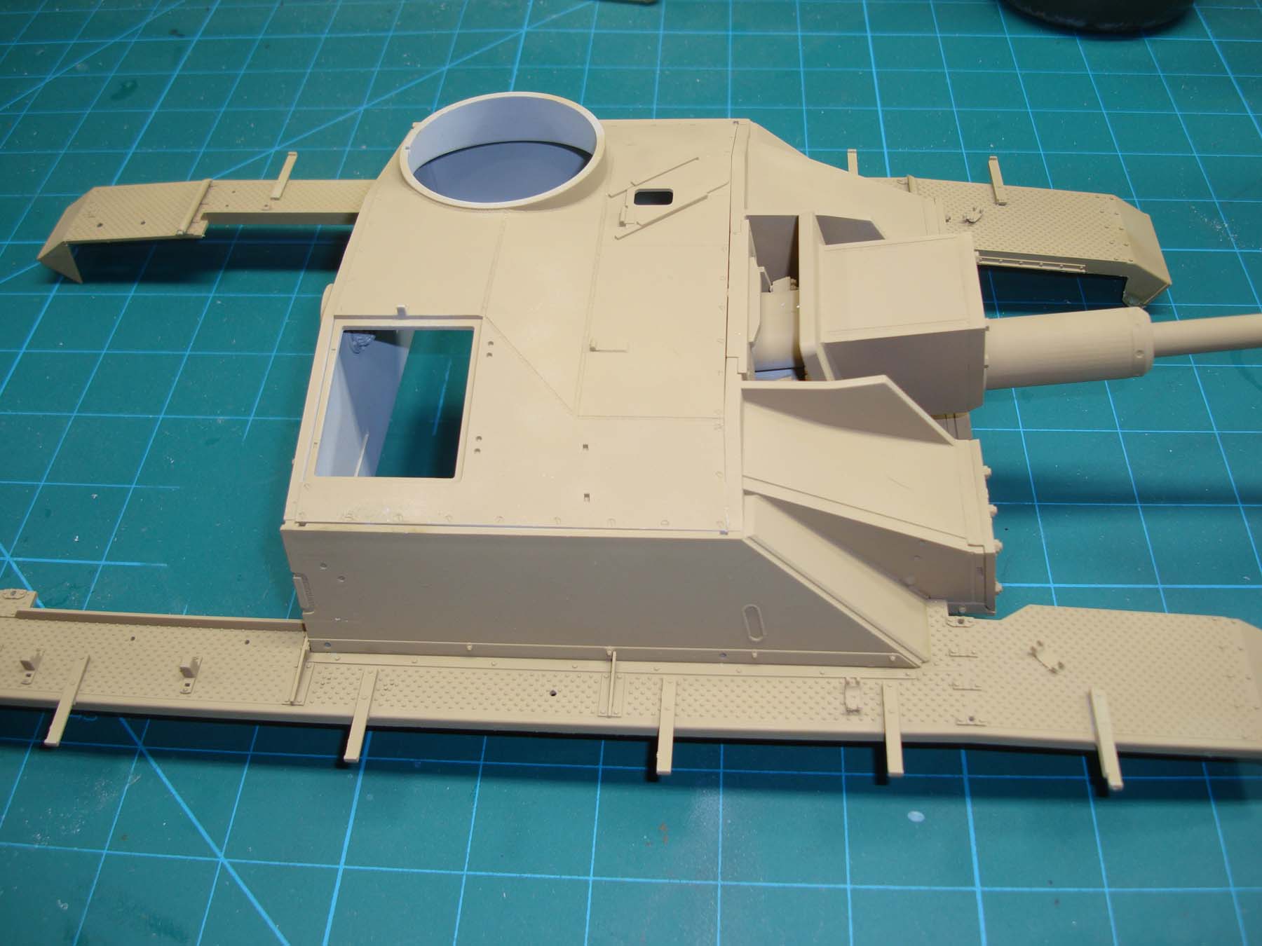 Gallery Models 1/16 StuG III Ausf.G Build Image