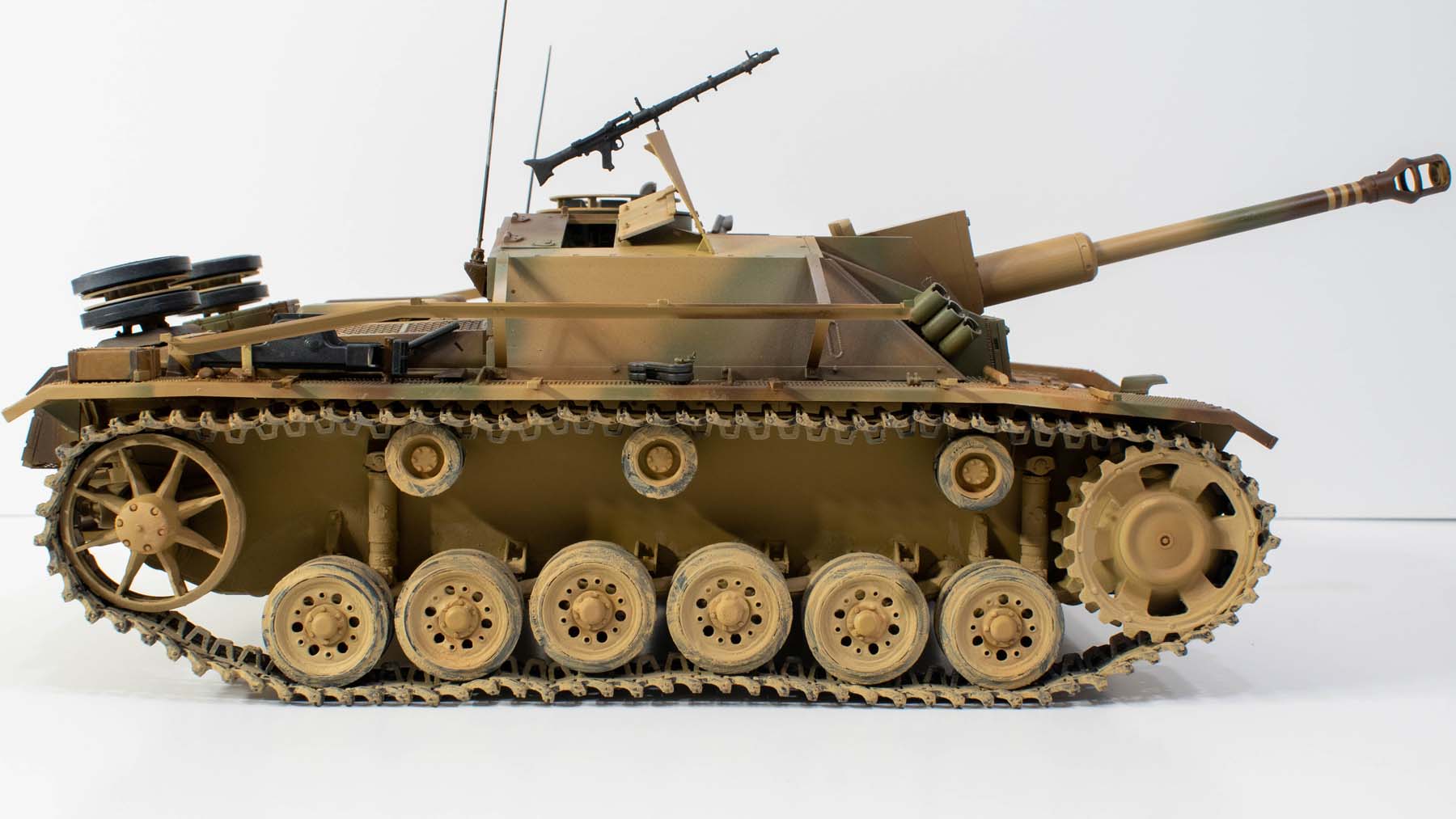 Gallery Models 1/16 StuG III Ausf.G Build Image