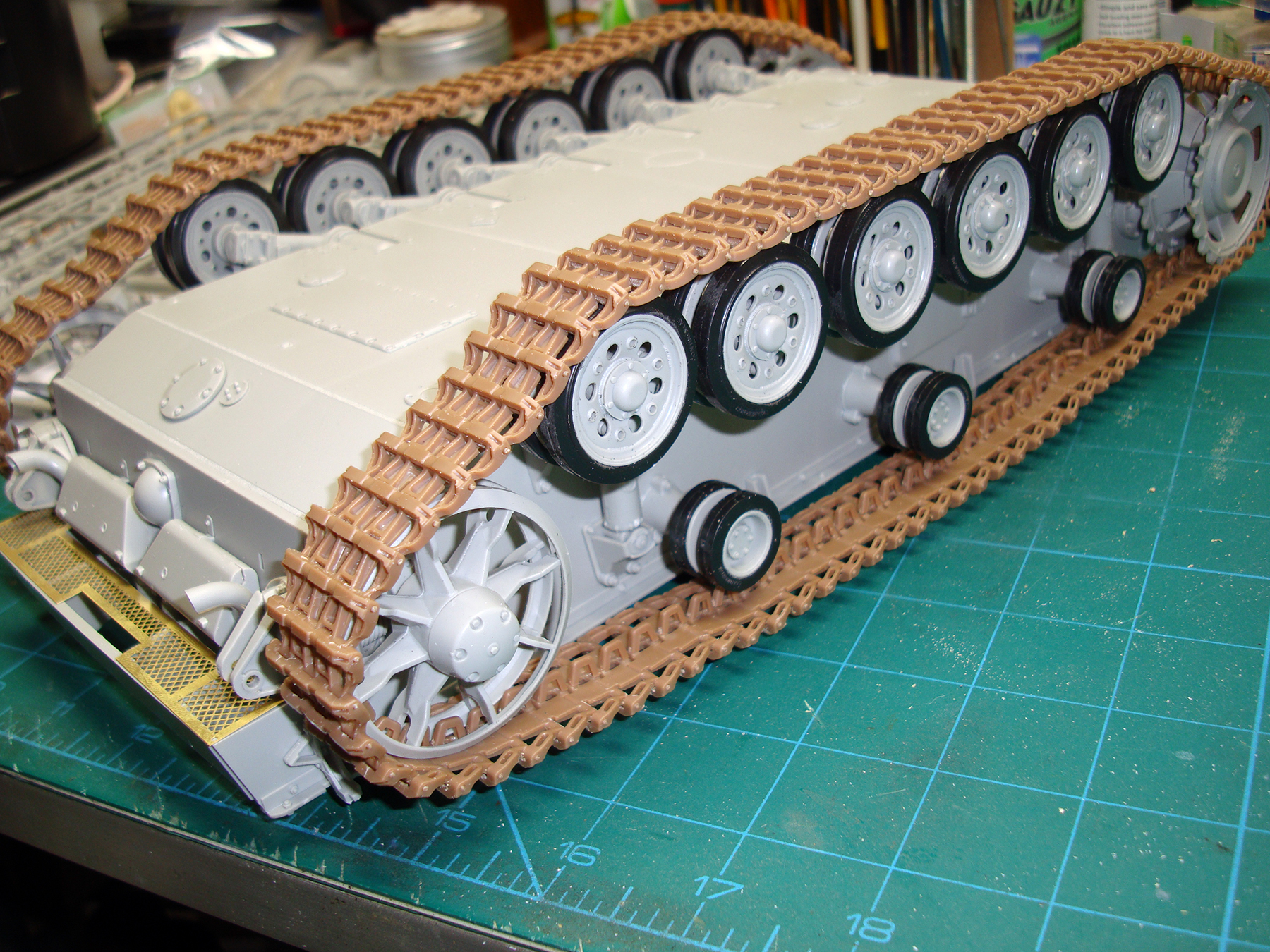 Gallery Models 1/16 Panzer III Ausf.J Build Image