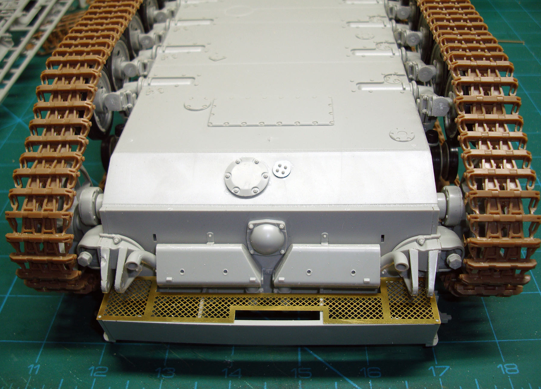 Gallery Models 1/16 Panzer III Ausf.J Build Image