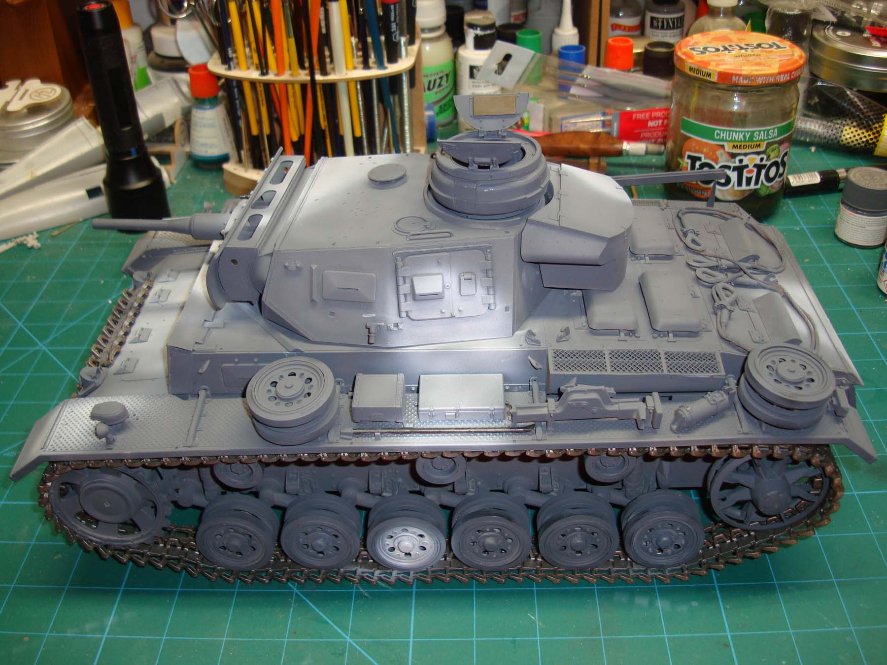 Gallery Models 1/16 Panzer III Ausf.J Build Image