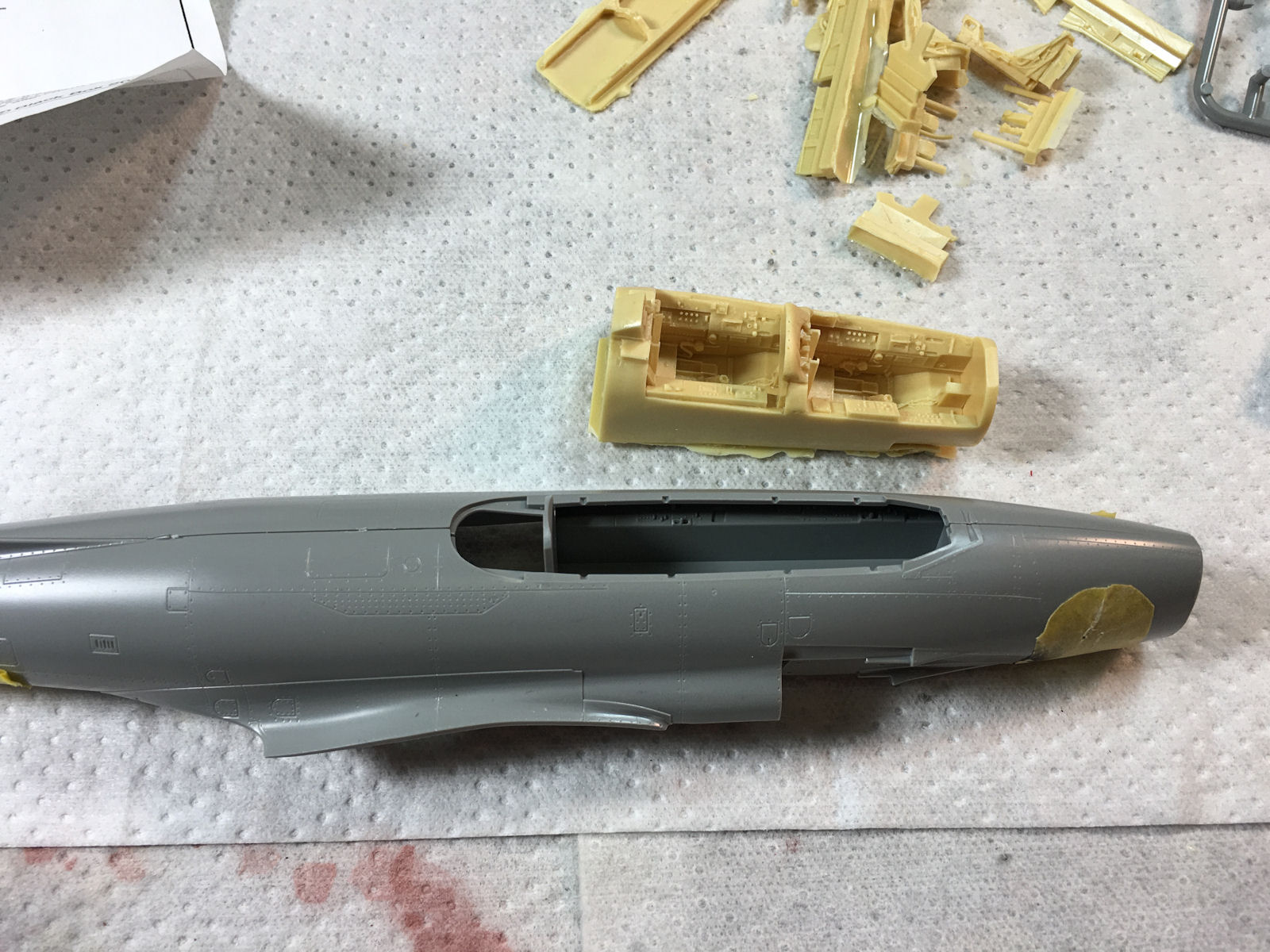 Great Wall Hobbies 1/48 T-33A Shooting Star Build Image 02