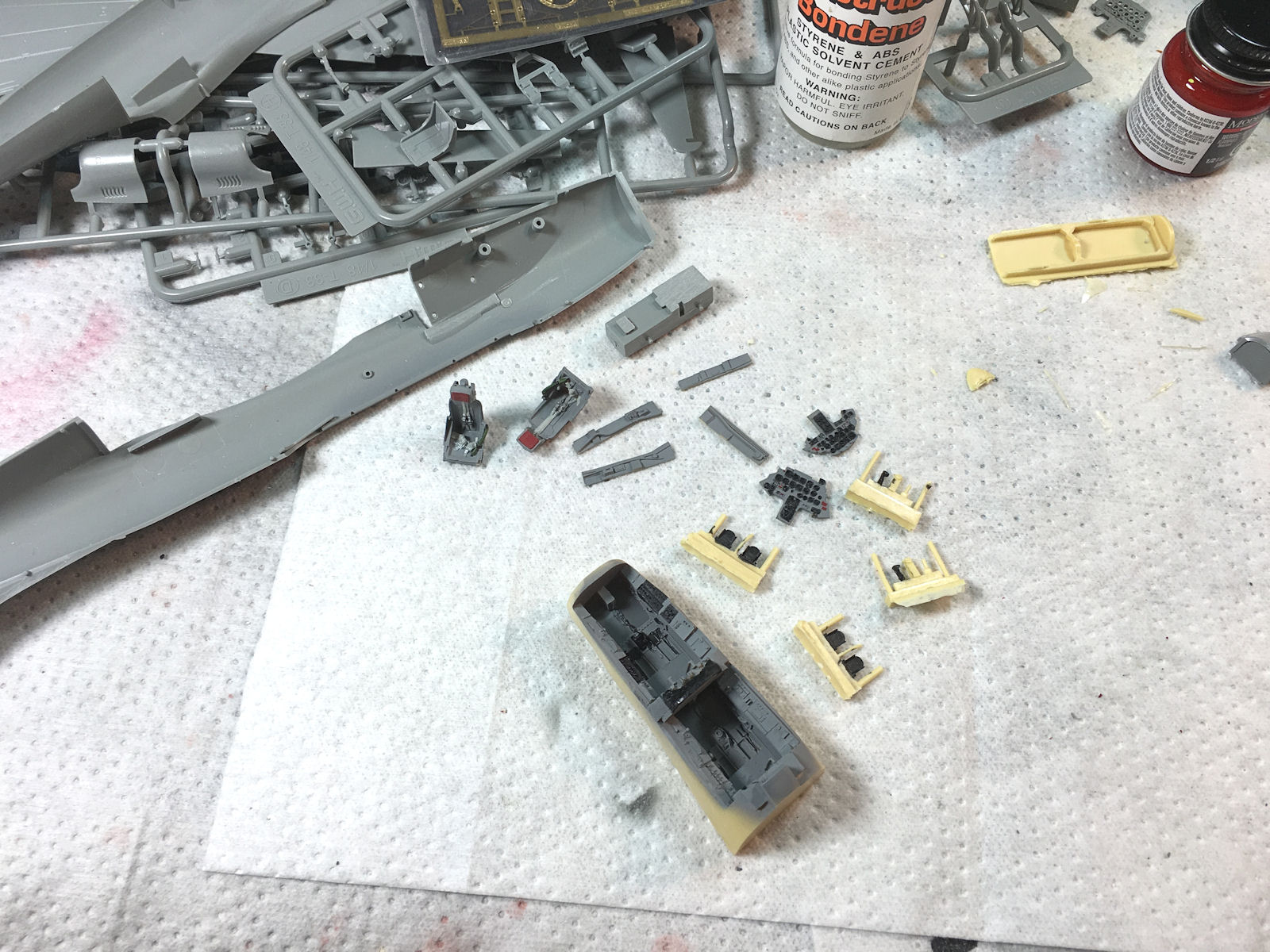 Great Wall Hobbies 1/48 T-33A Shooting Star Build Image 06