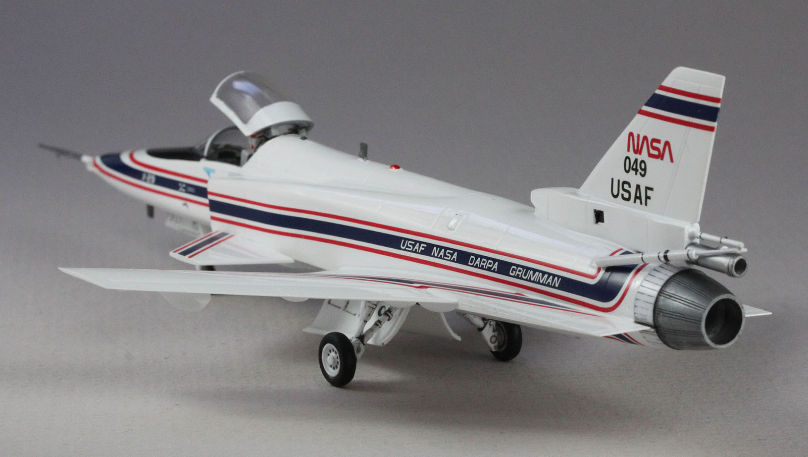 Hasegawa 1/72 X-29 Build Review Image 03