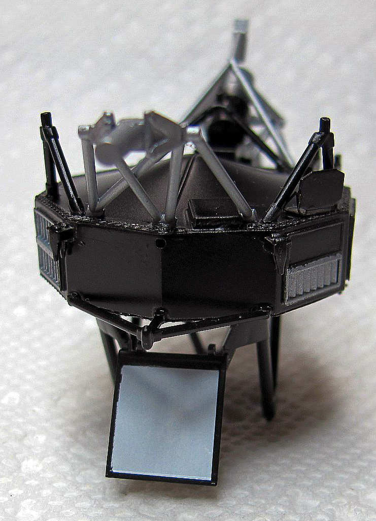 Hasegawa 1/48 Voyager Space Probe Build Review Image 04
