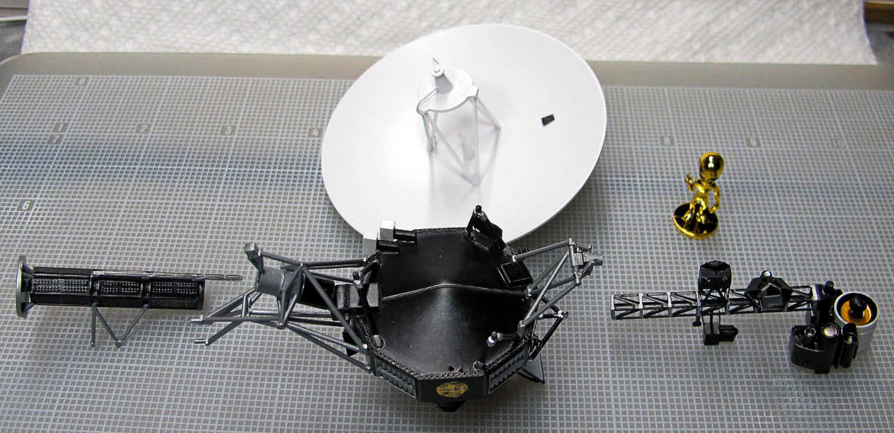Hasegawa 1/48 Voyager Space Probe Build Review Image 07