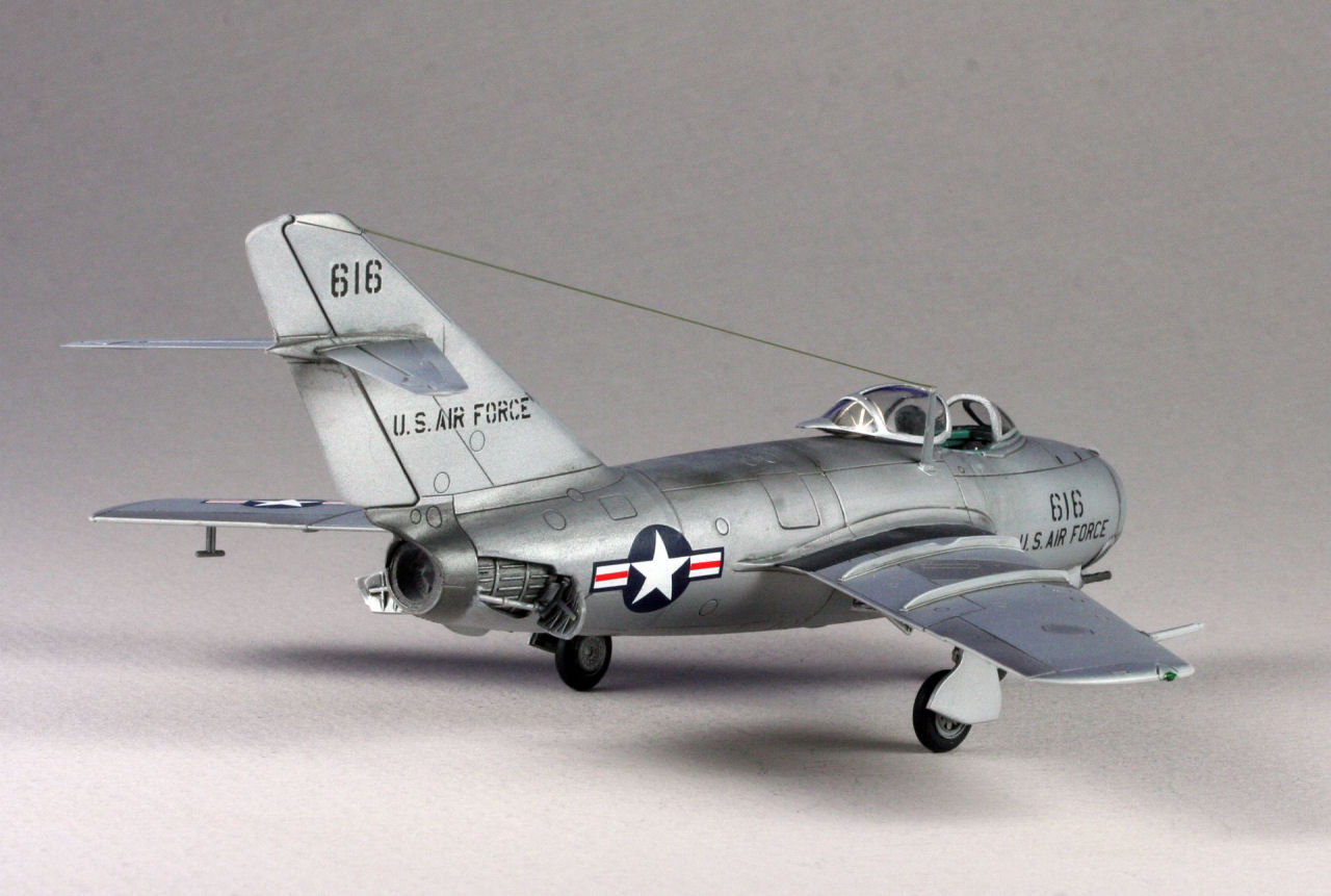 Hobby Boss 80263 1/72 MiG-15bis Build Image 03