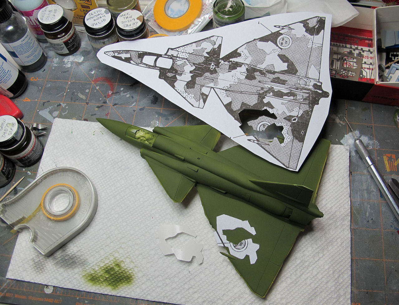 Heller 80256 1/72 SK-37 Viggen Build Image 01