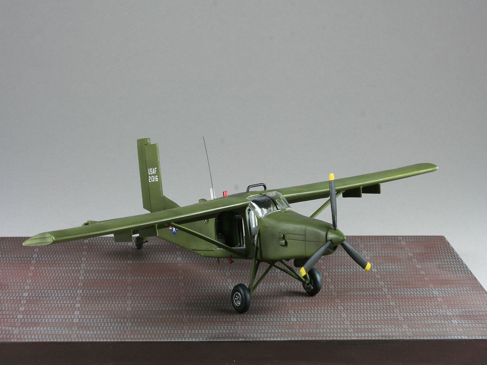 High Planes 1/72 Fairchild AU-23A Peacemaker Build Image 13