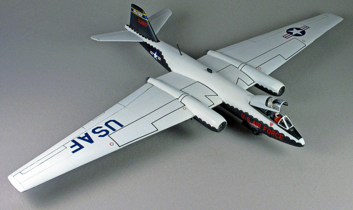 RB-57DA