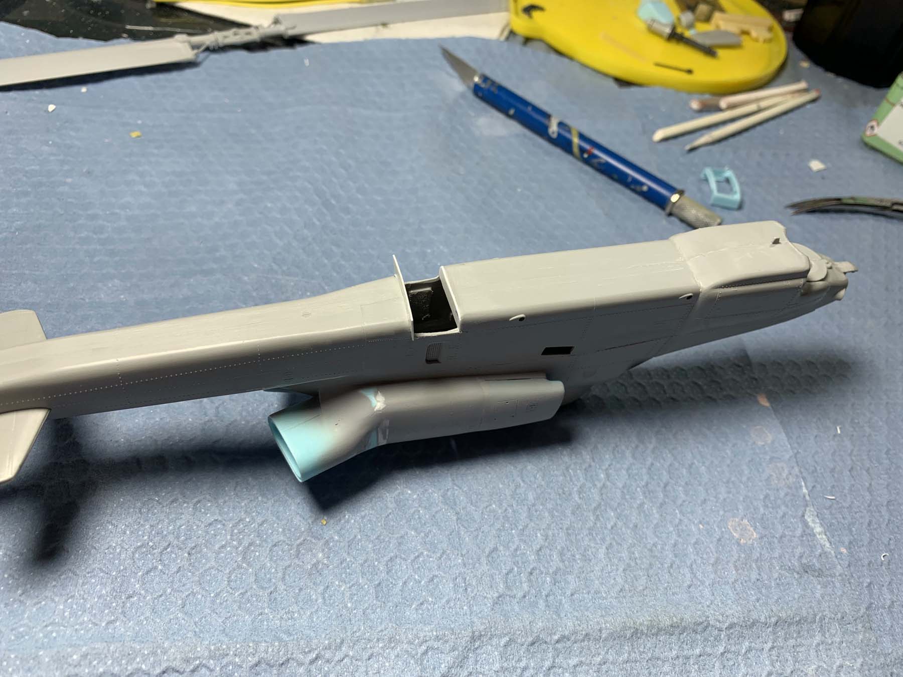 Italeri 0833 1/48 AH-1W SuperCobra Build Image 09