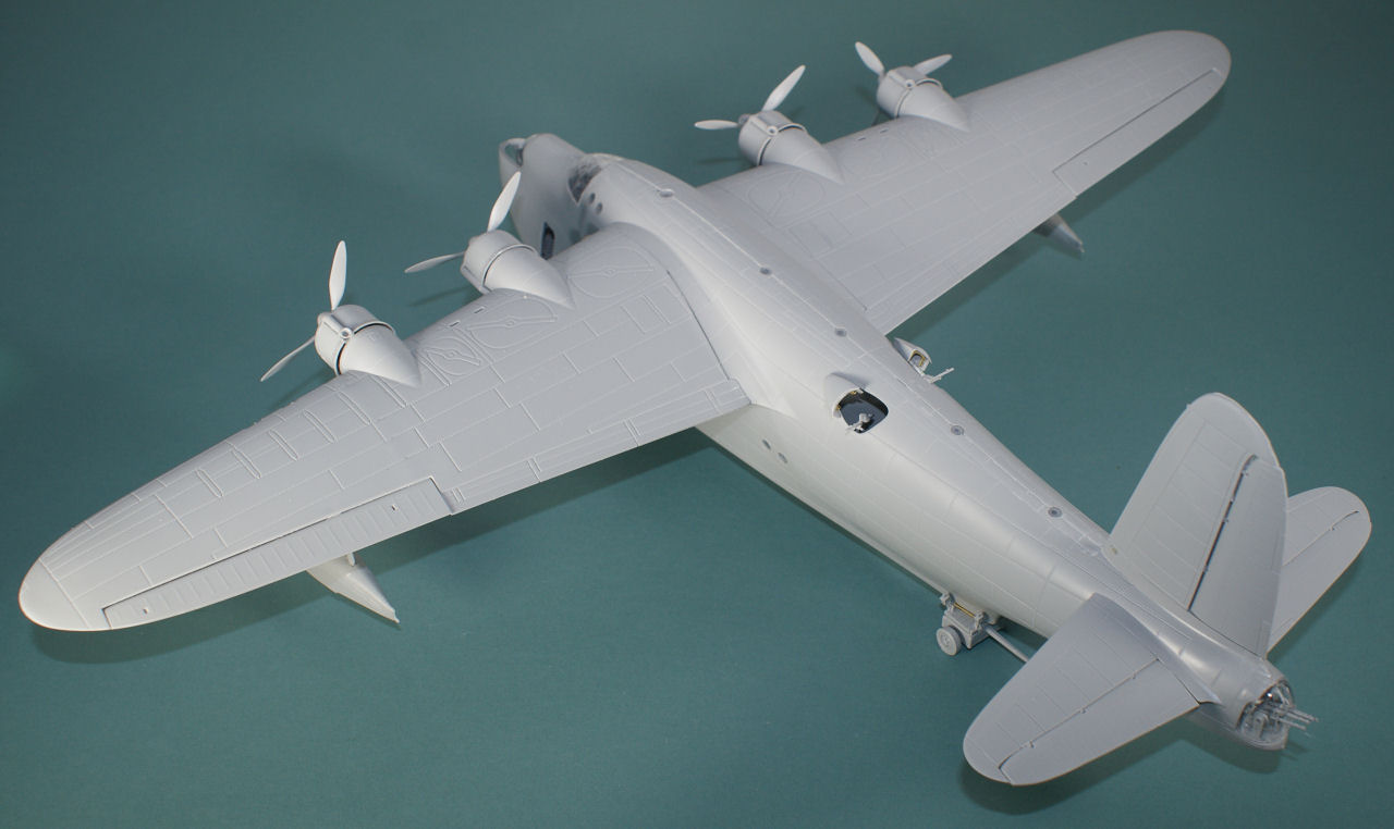 Italeri 1302 1/72 Sunderland Mk.I Quick Build Image