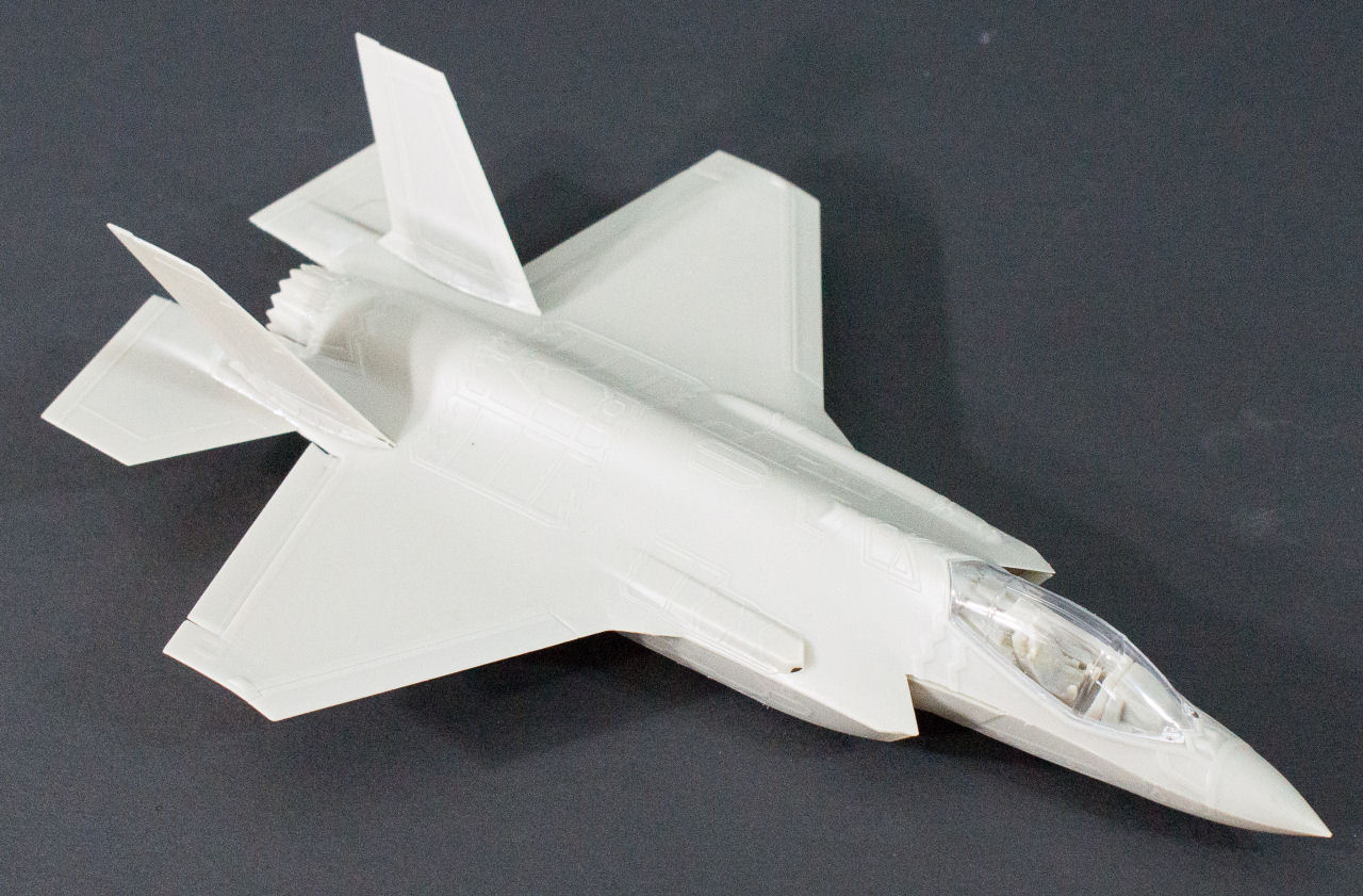 Italeri 1331 1/72 F-35A Lightning II Quick Build Image 02