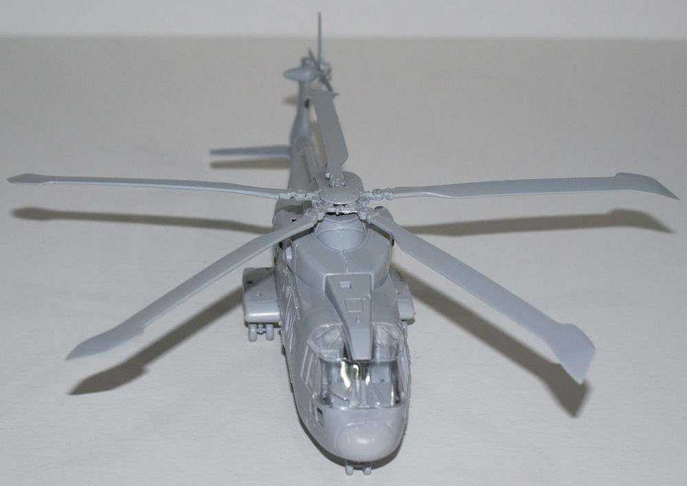 Italeri 1332 1/72 AW.101 Merlin Quick Build Image