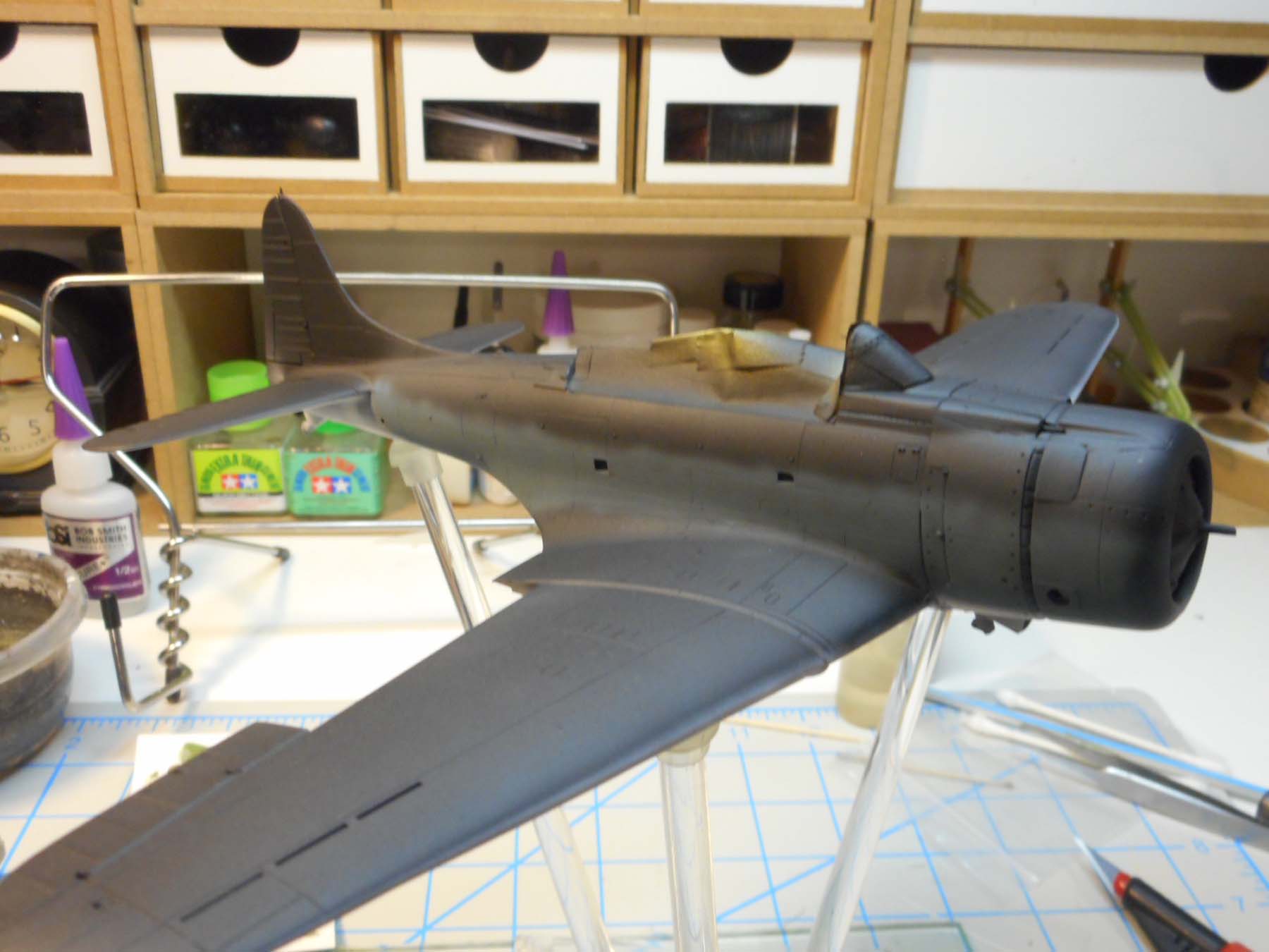 Italeri 2673 1/48 SBD-5 Dauntless Build Image 10