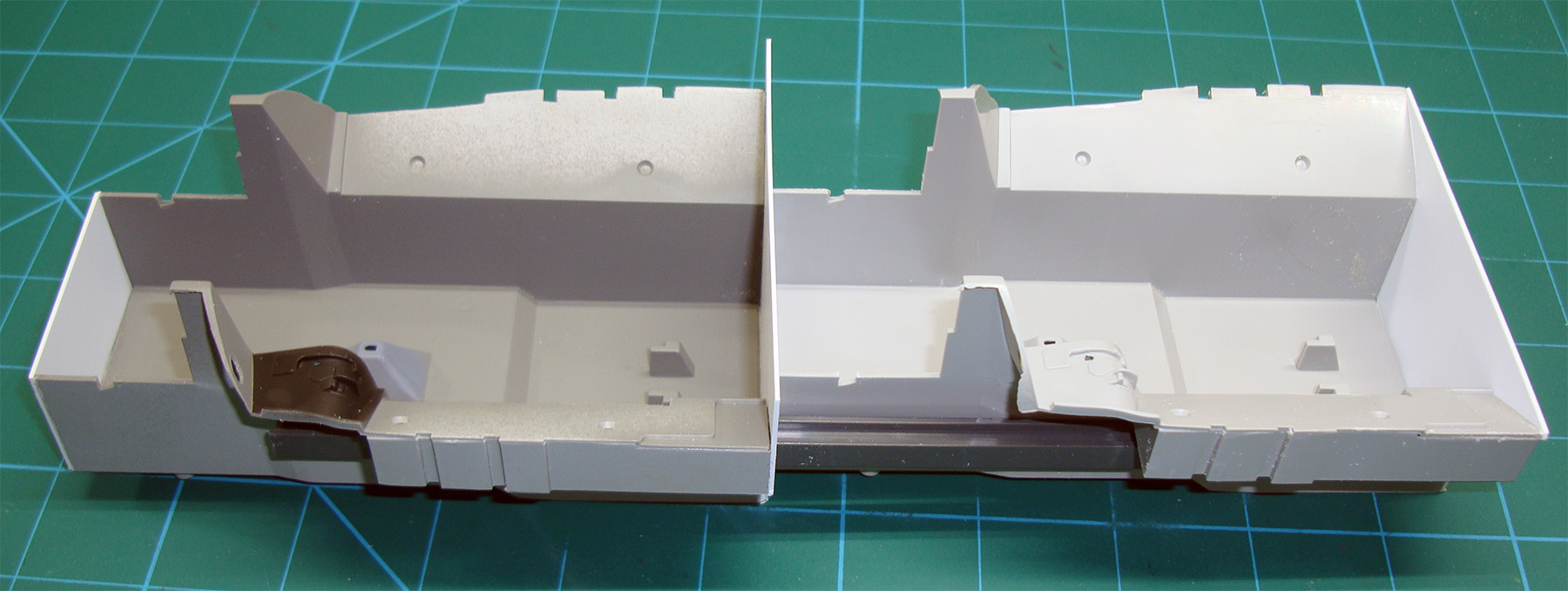 Italeri 2991 1/12 TF-104G Starfighter Cockpit Build Image 01