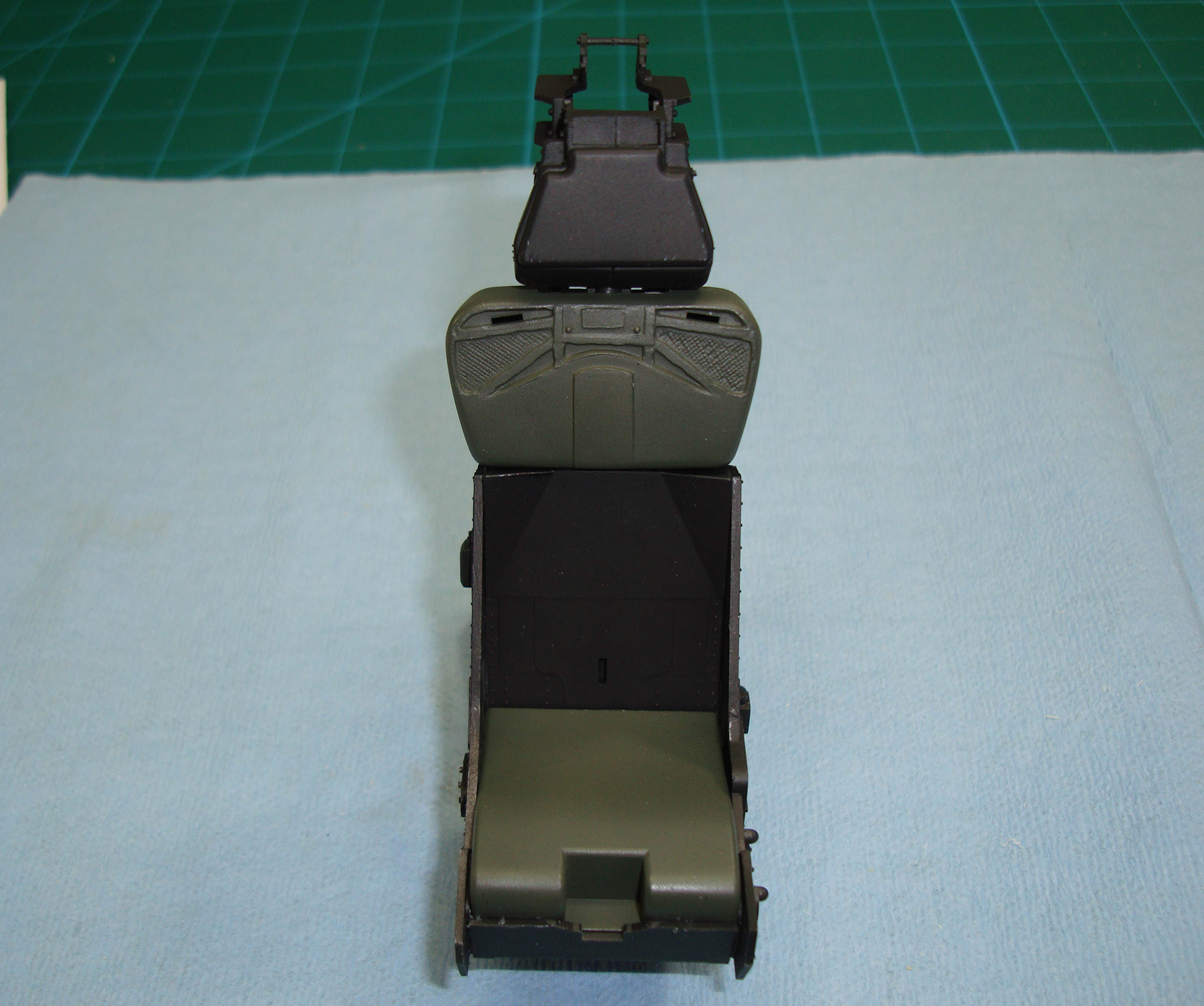 Italeri 2991 1/12 TF-104G Starfighter Cockpit Build Image 08