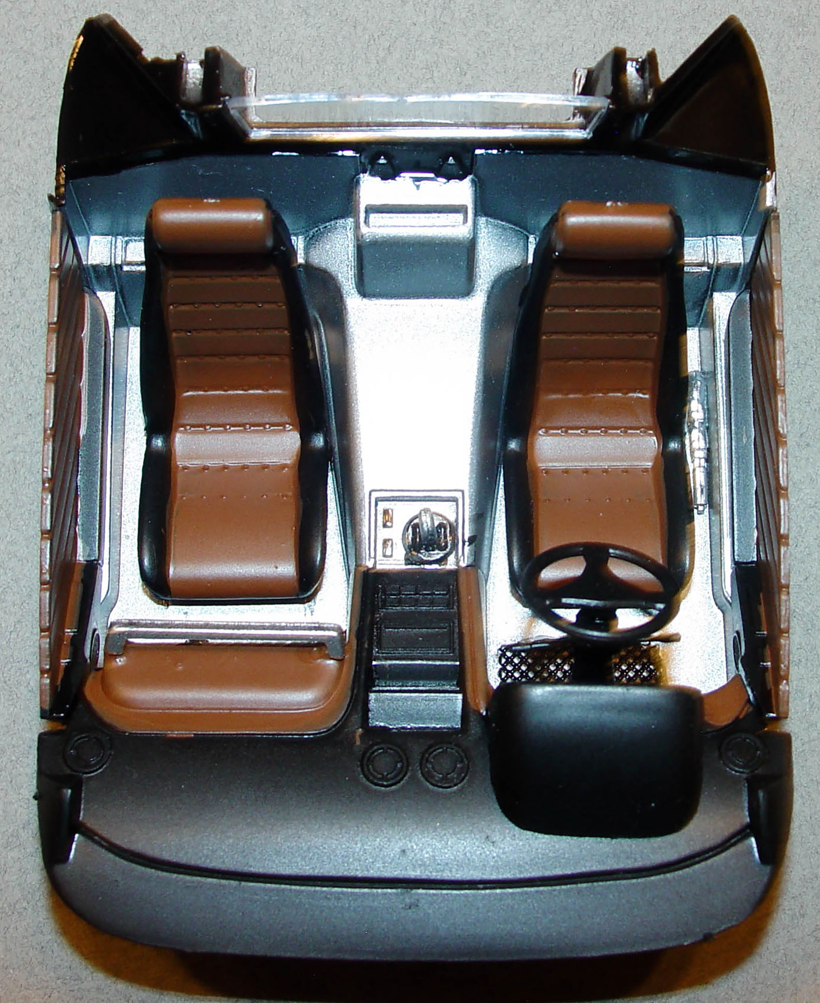 Italeri 3685 1/24 Lamborghini Diablo Build Image