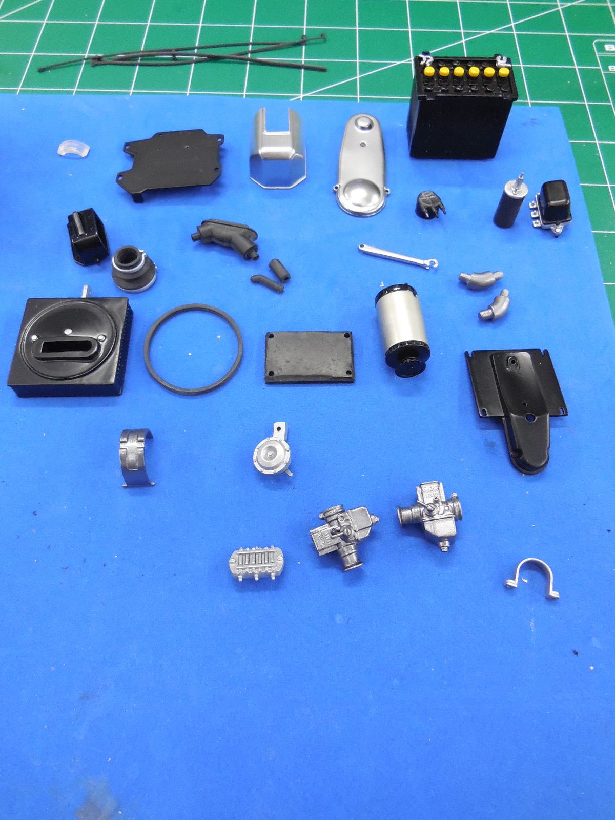 Italeri 4513 1/6 Moto Guzzi V850 California Build Image 108
