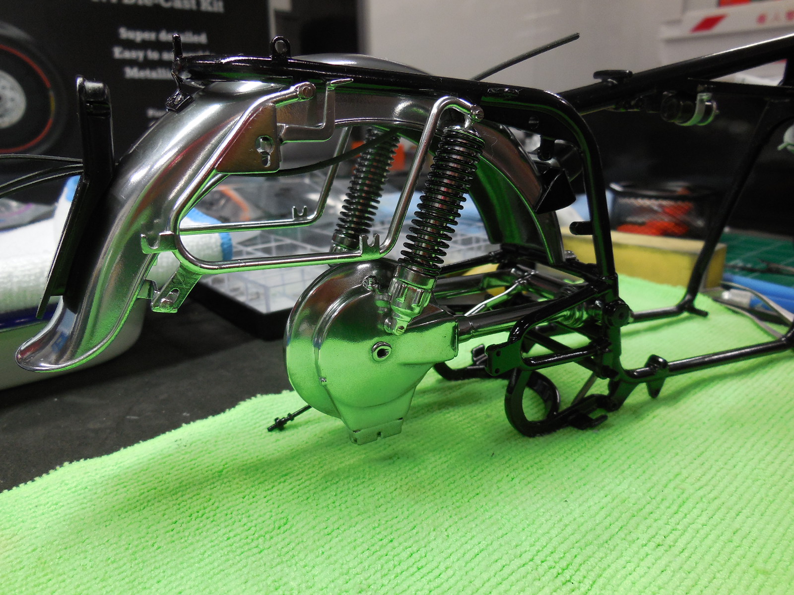 Italeri 4513 1/6 Moto Guzzi V850 California Build Image 137