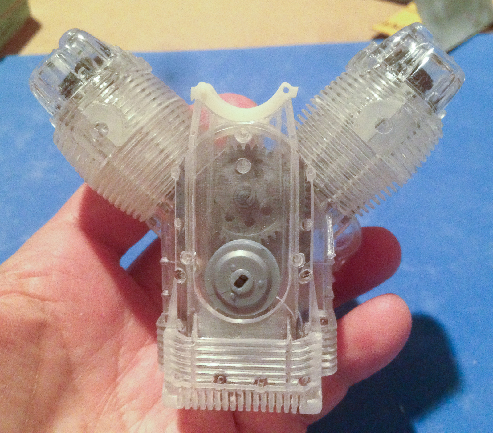 Italeri 1/6 Moto Guzzi V850 California Build Image