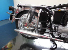 Moto Guzzi V850 California