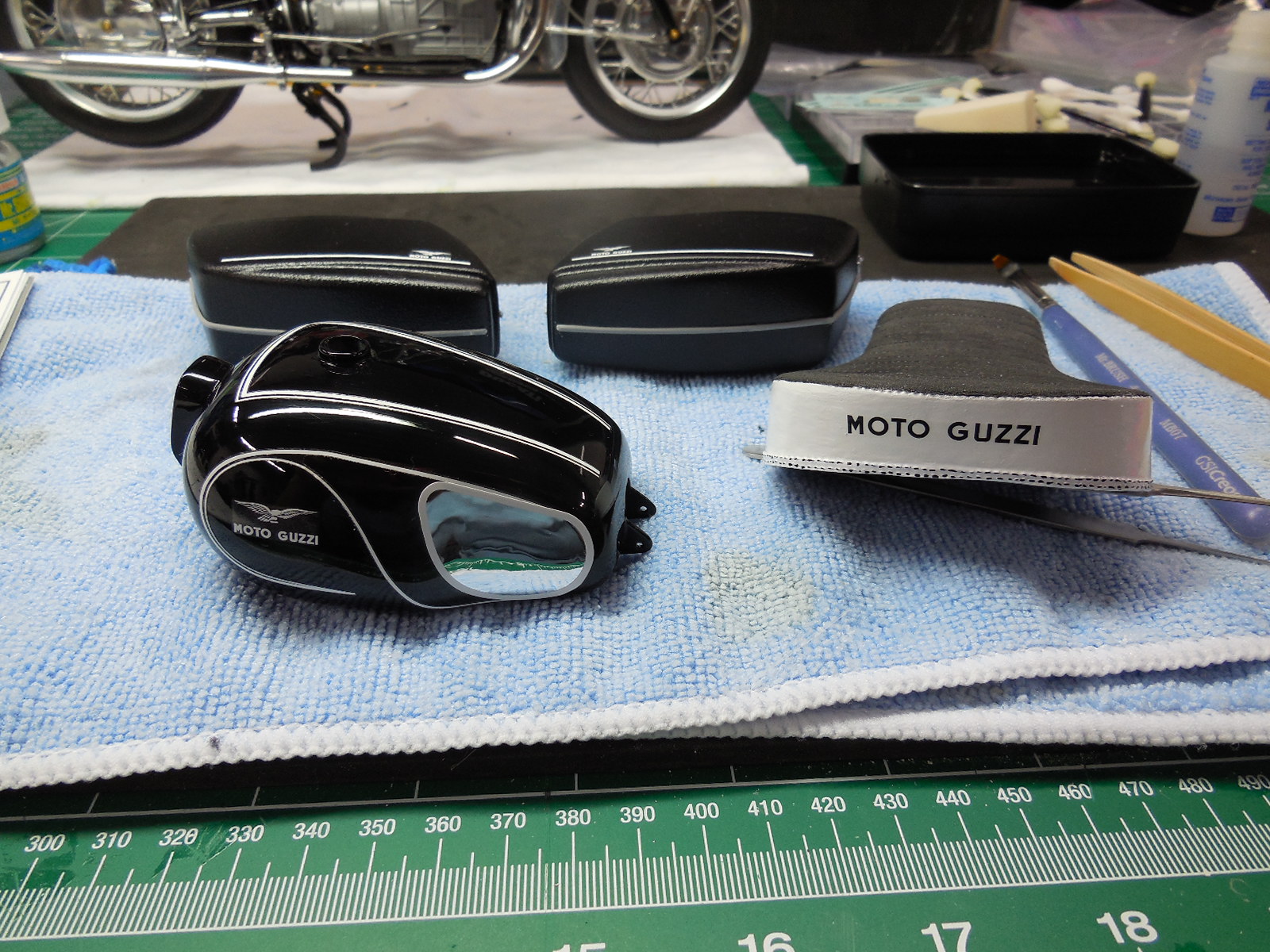 Italeri 4513 1/6 Moto Guzzi V850 California Build Image 208
