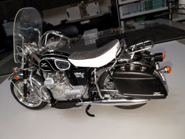 Moto Guzzi V850 California